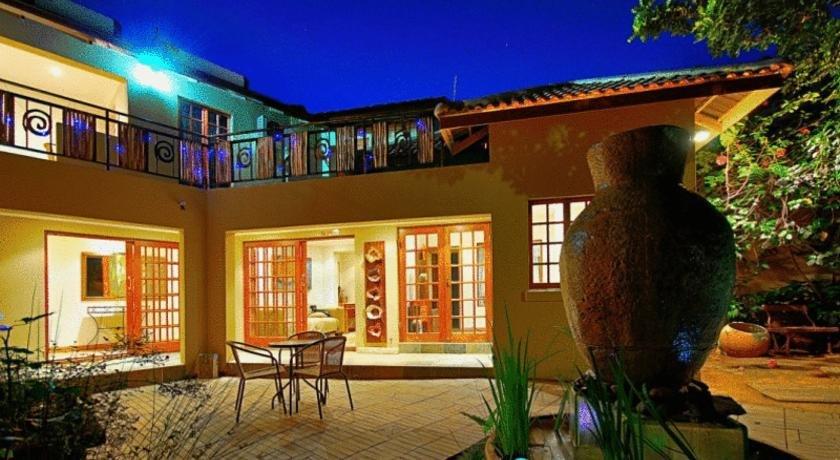 Amakoekoe Guest Lodge & Conference Venue