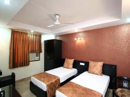 Hotel Jeniffer Inn