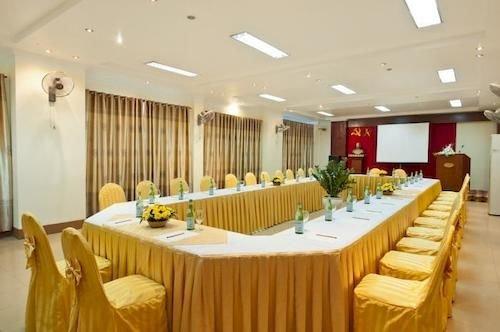 Muong Thanh Vinh Hotel