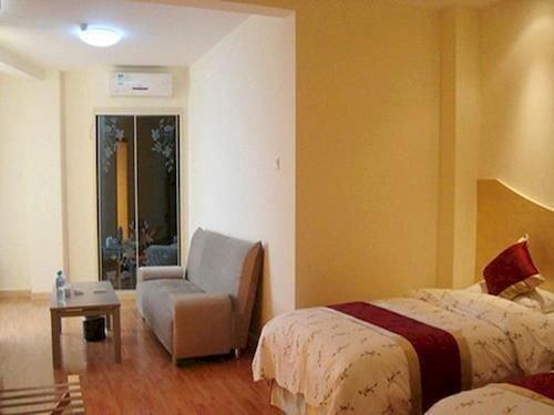 Changdao Xiaoxie Guanjing Apartment
