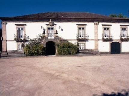 Casa Dos Pombais