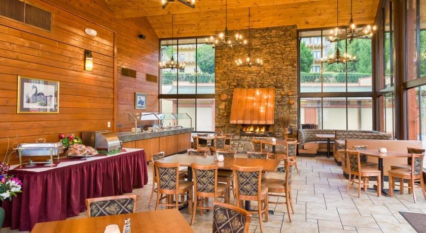 River Terrace Resort & Convention Center