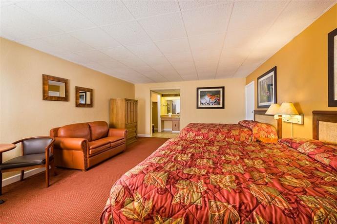 River Terrace Resort & Convention Center