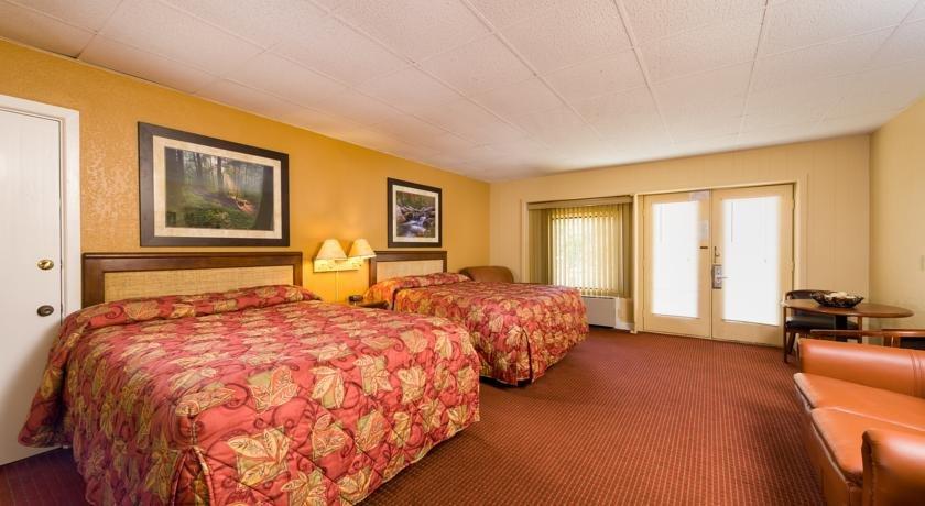 River Terrace Resort & Convention Center