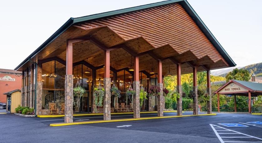 River Terrace Resort & Convention Center