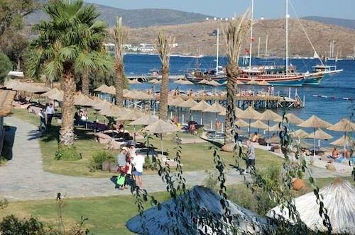 Rexene Resort