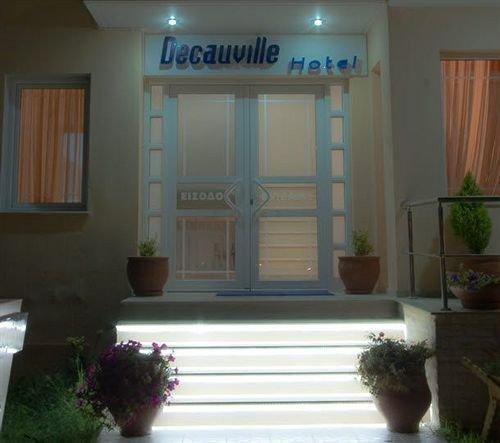 Decauville Hotel