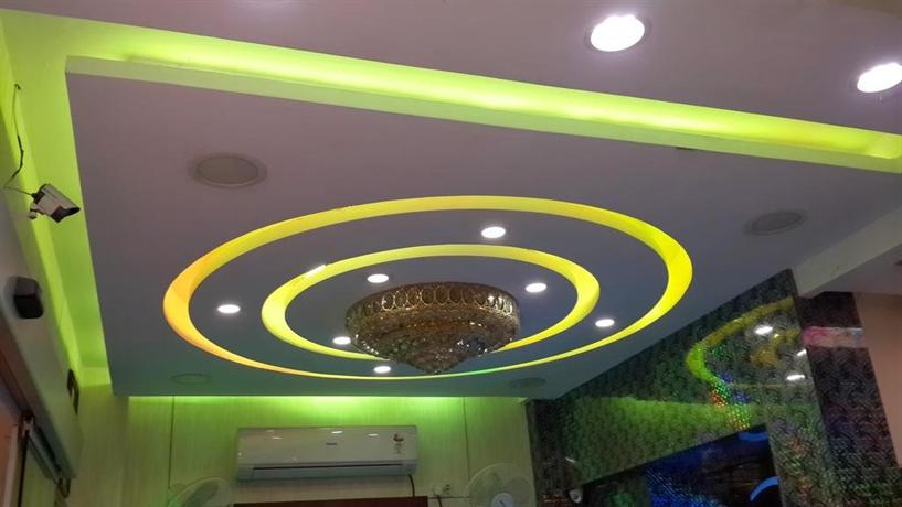 Hotel Radha Krishna