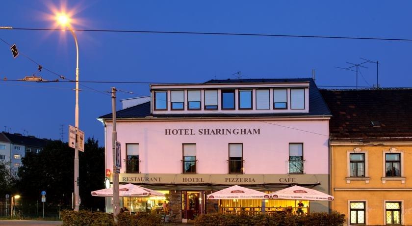 Hotel Sharingham