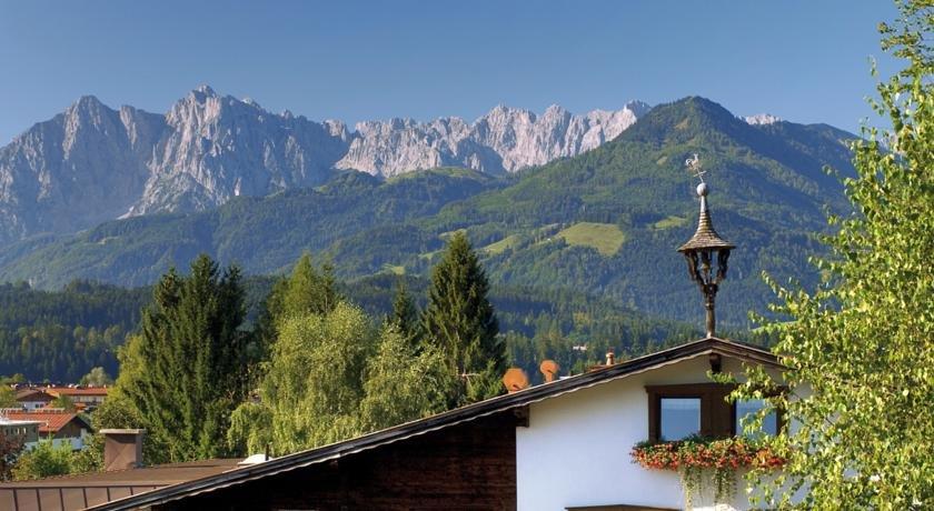 Haus Central Kossen Compare Deals