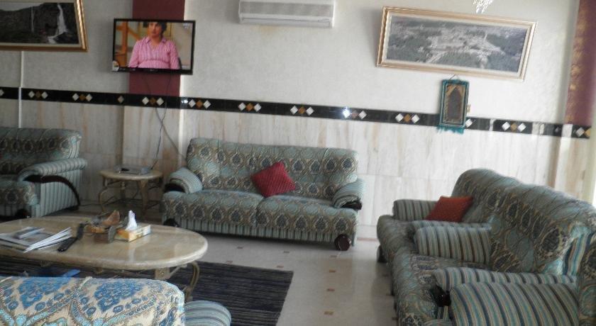 Gulf Hotel Apartment