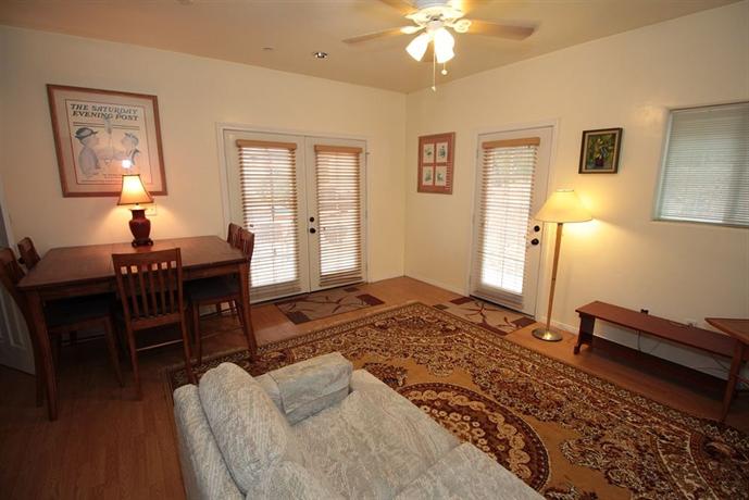 Bird Watcher Inn