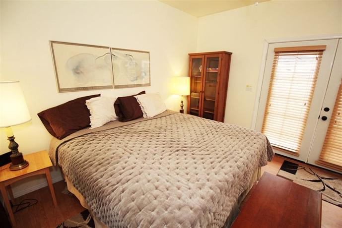Bird Watcher Inn