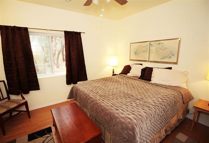 Bird Watcher Inn