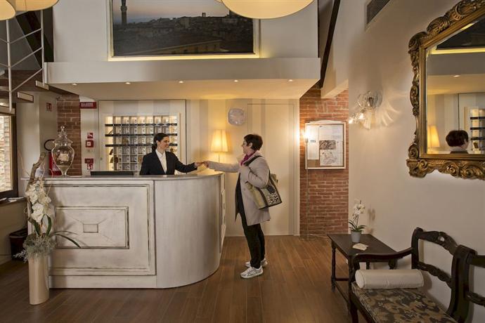 Hotel Alma Domus