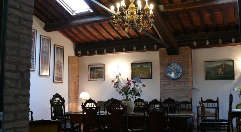 Hotel Alma Domus