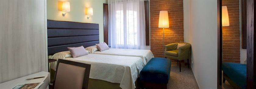 Hotel Alma Domus