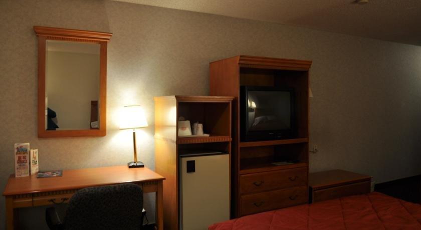 Days Inn by Wyndham Anaheim Near the Park