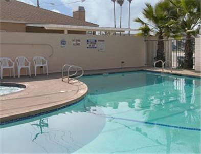 Days Inn by Wyndham Anaheim Near the Park