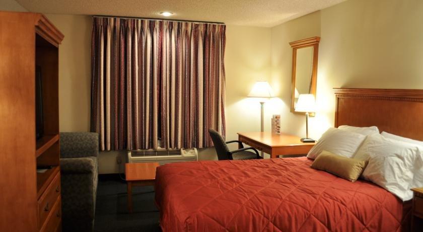Days Inn by Wyndham Anaheim Near the Park