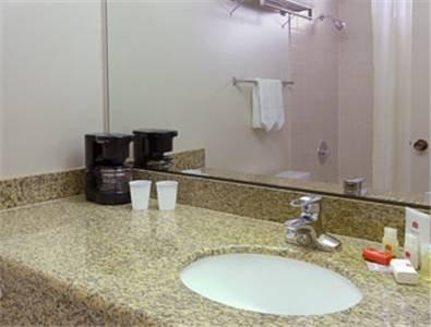 Days Inn by Wyndham Anaheim Near the Park