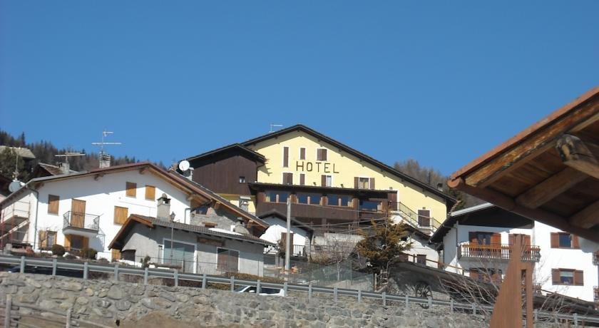 Hotel Maisonnette Torgnon Ski Resort Italy thumbnail