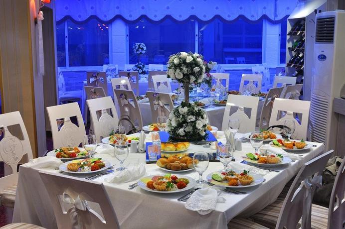 Grand Atakum Hotel