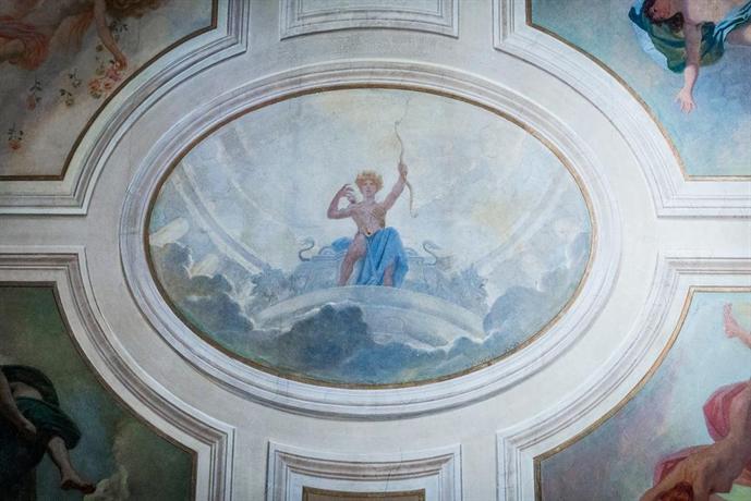 Affreschi Su Roma Luxury B&B