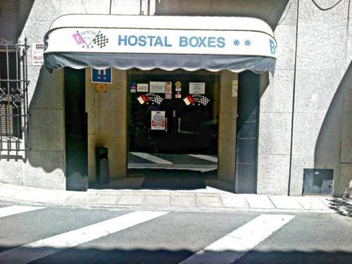 Hostal Boxes