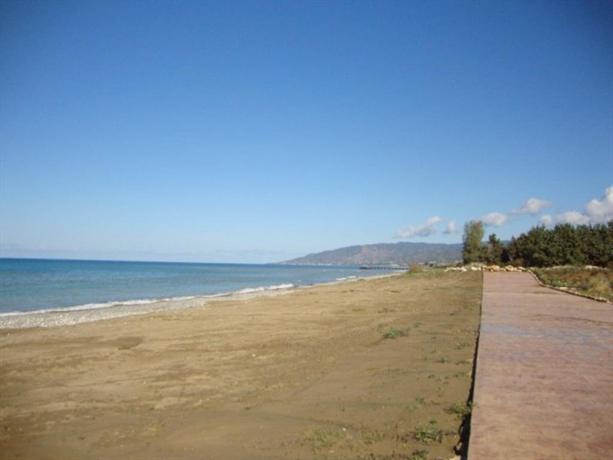 Villa 1 Sandy Beach Villas