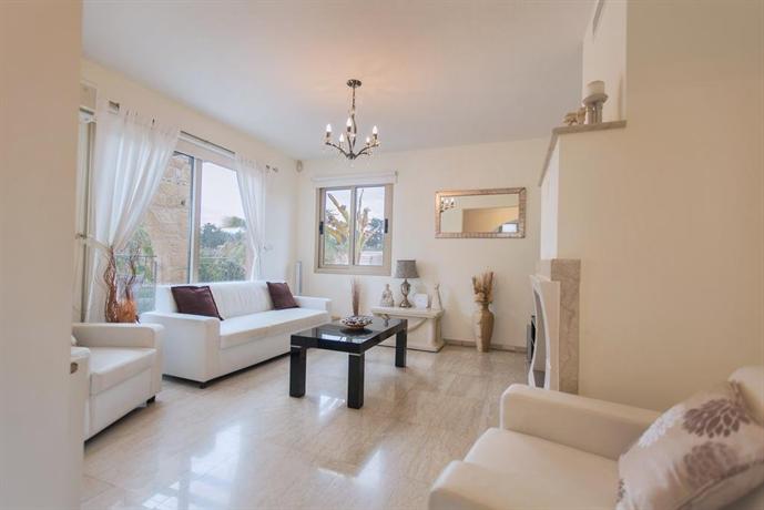 Villa 1 Sandy Beach Villas