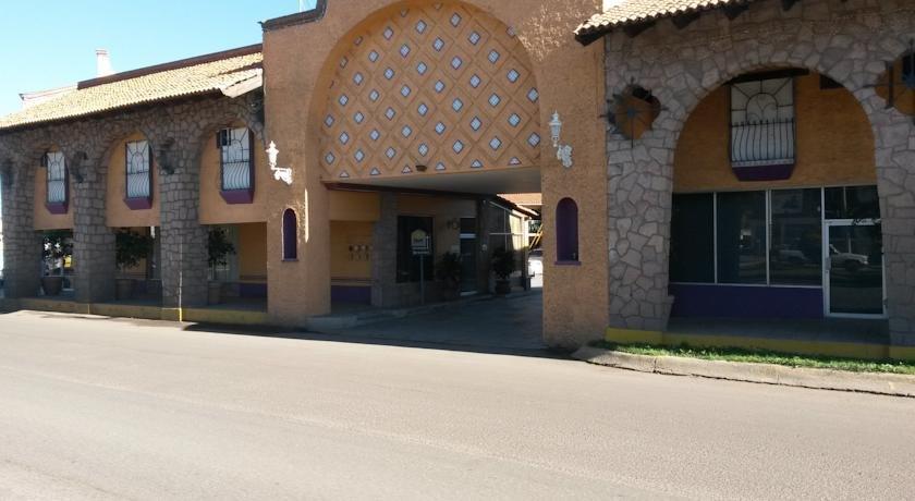 Hotel Los Arcos Durango