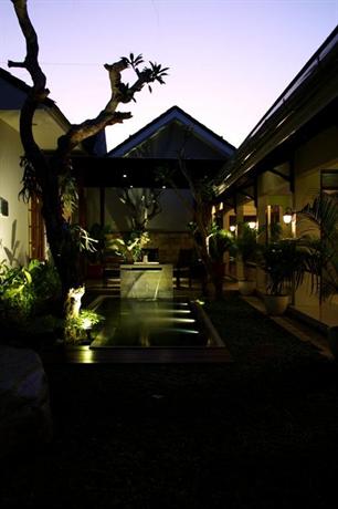 Grand Marto Hotel