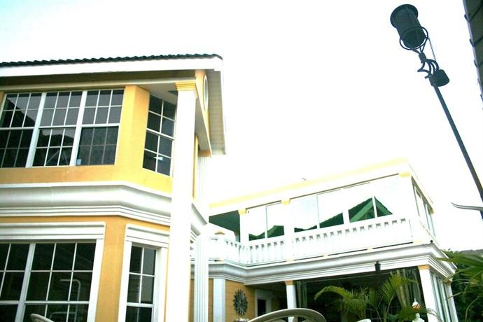 Fairview Guest House