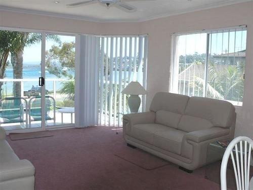 Beach Street Apartments