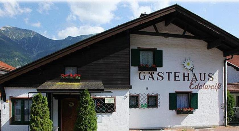 Hotel Edelweiss Oberau