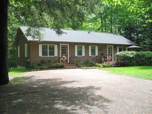 Stowe Cabins in the Woods