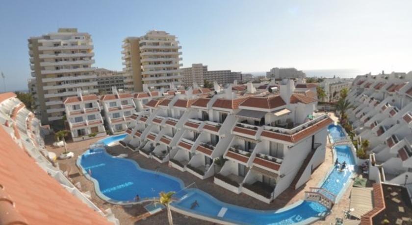 Las Floritas Apartments