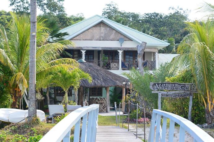Villa De Cerf Cachee Island Seychelles thumbnail