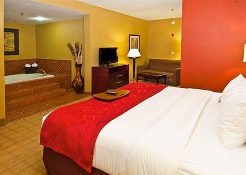 Comfort Suites Tupelo
