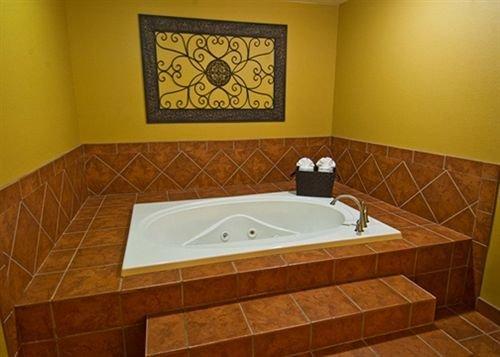 Comfort Suites Tupelo