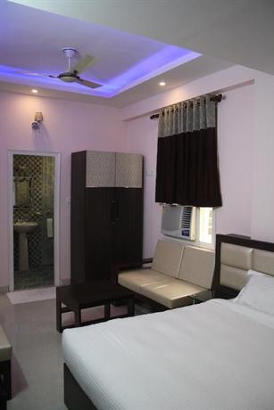 Hotel Golden Sky