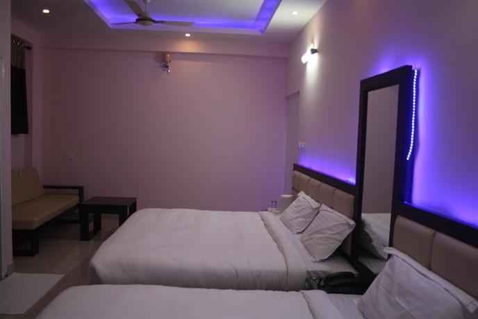 Hotel Golden Sky