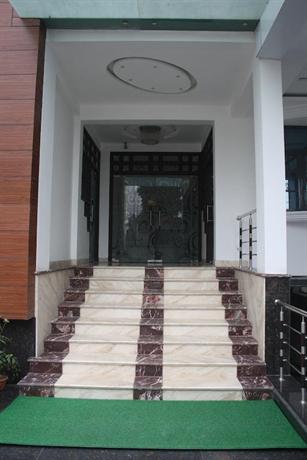 Hotel Golden Sky