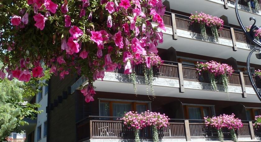 Hotel Zermama Zermatt 4* (ex. Hotel Mama Zermatt)