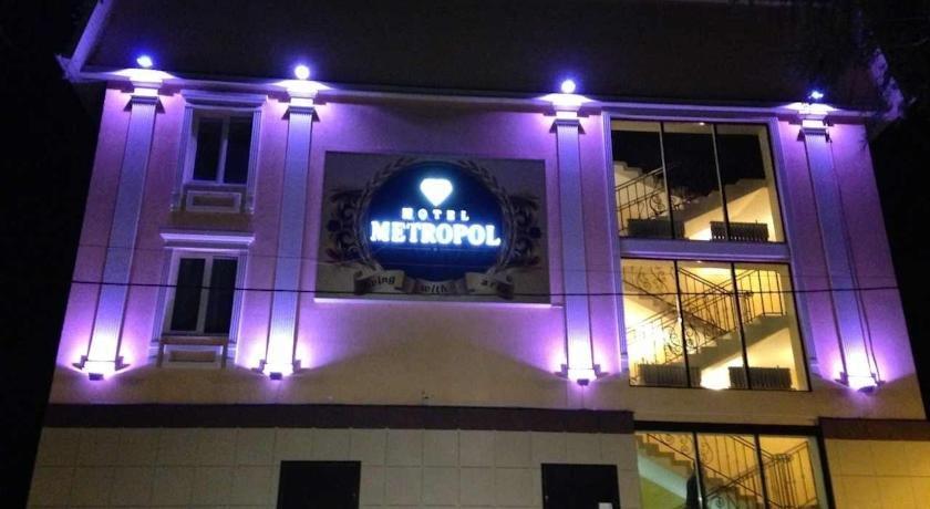 Отель METROPOL