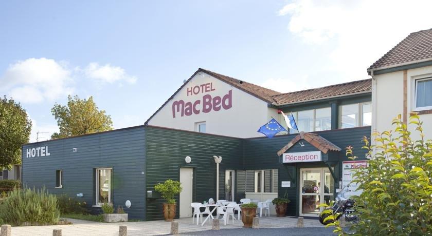 Hotel Mac Bed