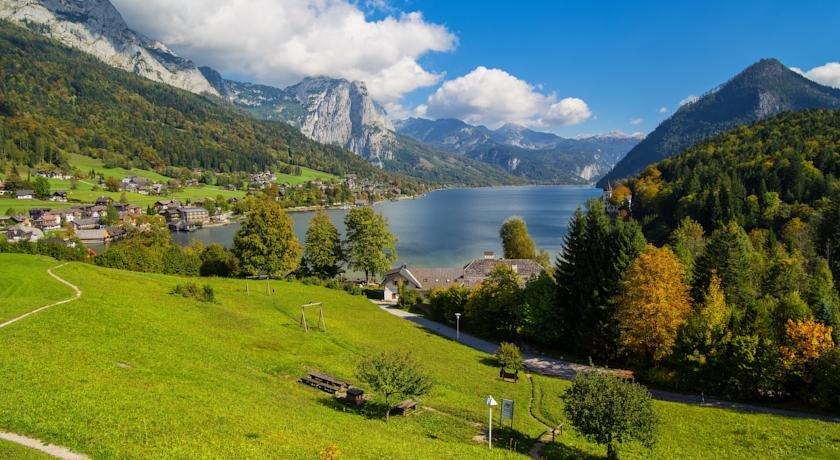 MONDI HOLIDAY Seeblickhotel Grundlsee