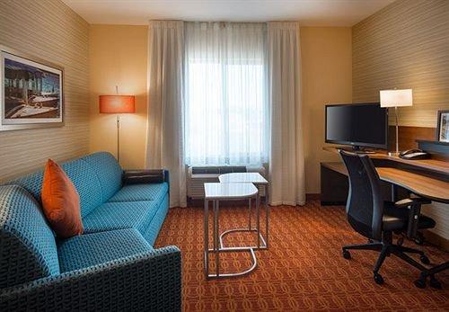 Fairfield Inn & Suites by Marriott Tustin Orange County