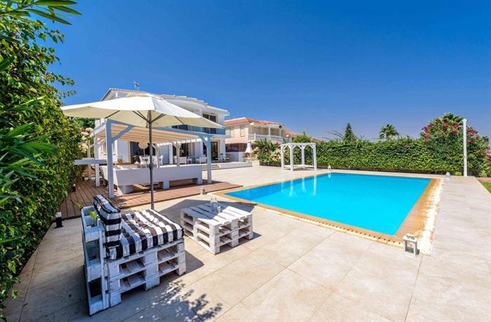 Villa Sea Breeze Protaras